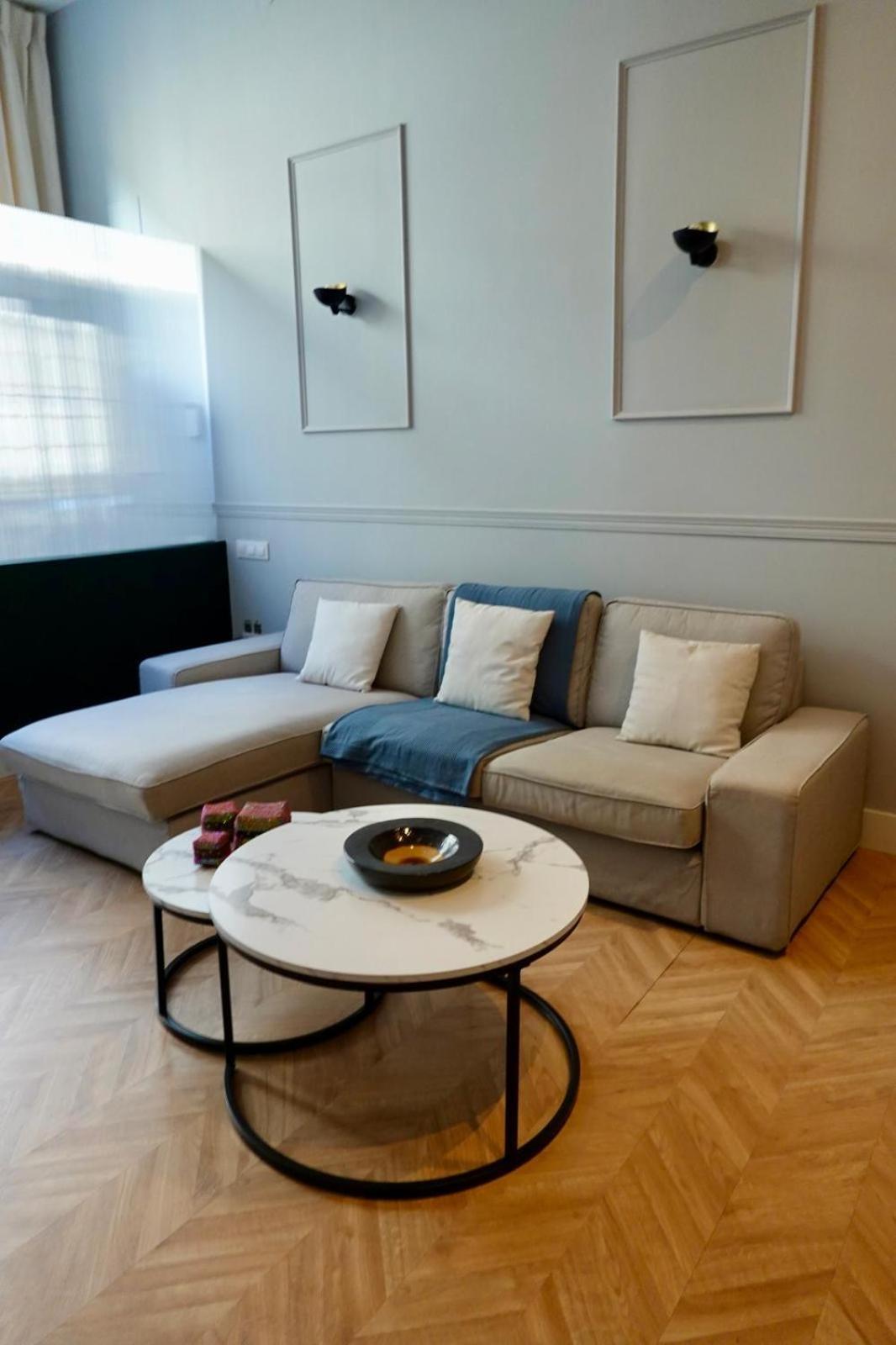 Peral Boutique Apartaments Sevilla Exterior foto